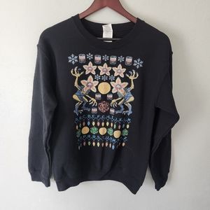Gildan heavy blend stranger things graphic black pullover sweatshirt size Small